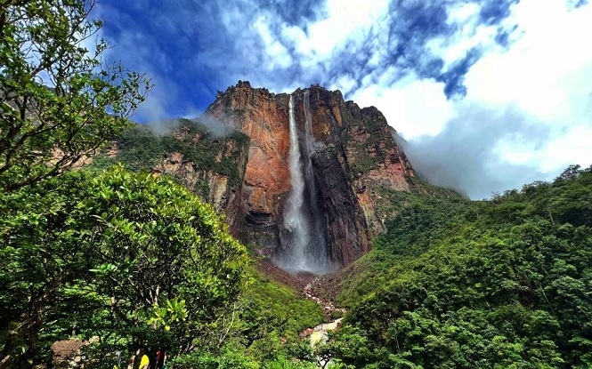 Discover the Wonders of Venezuela with Osprey Expeditions Discover the Wonders of Venezuela with Osprey Expeditions