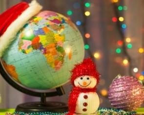 12 Travel Gift Ideas for Christmas