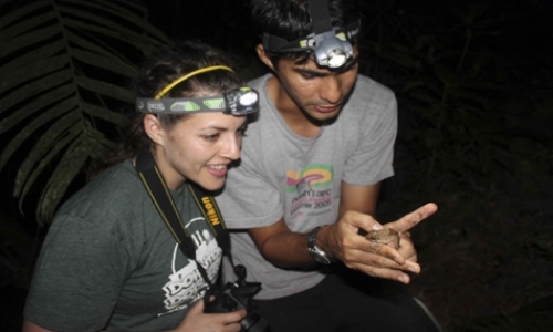 Amphibian Conservation Volunteer Program Amphibian Conservation Volunteer Program
