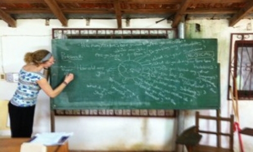 Volunteer English Teaching Volunteer English Teaching