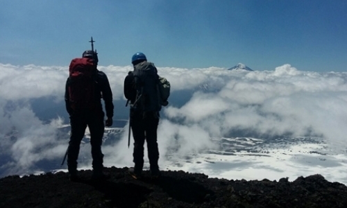 Volunteer at Hostel in Ski Resort